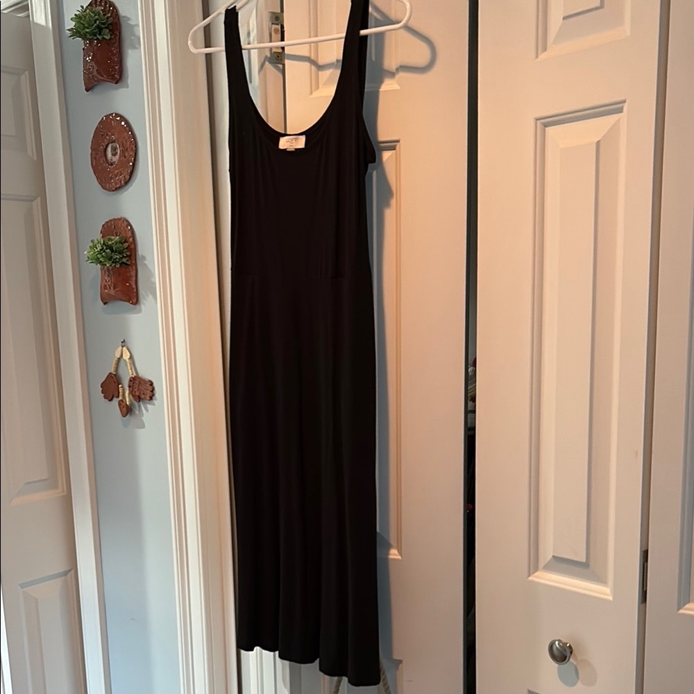LOFT Black Sleeveless Maxi Sundress